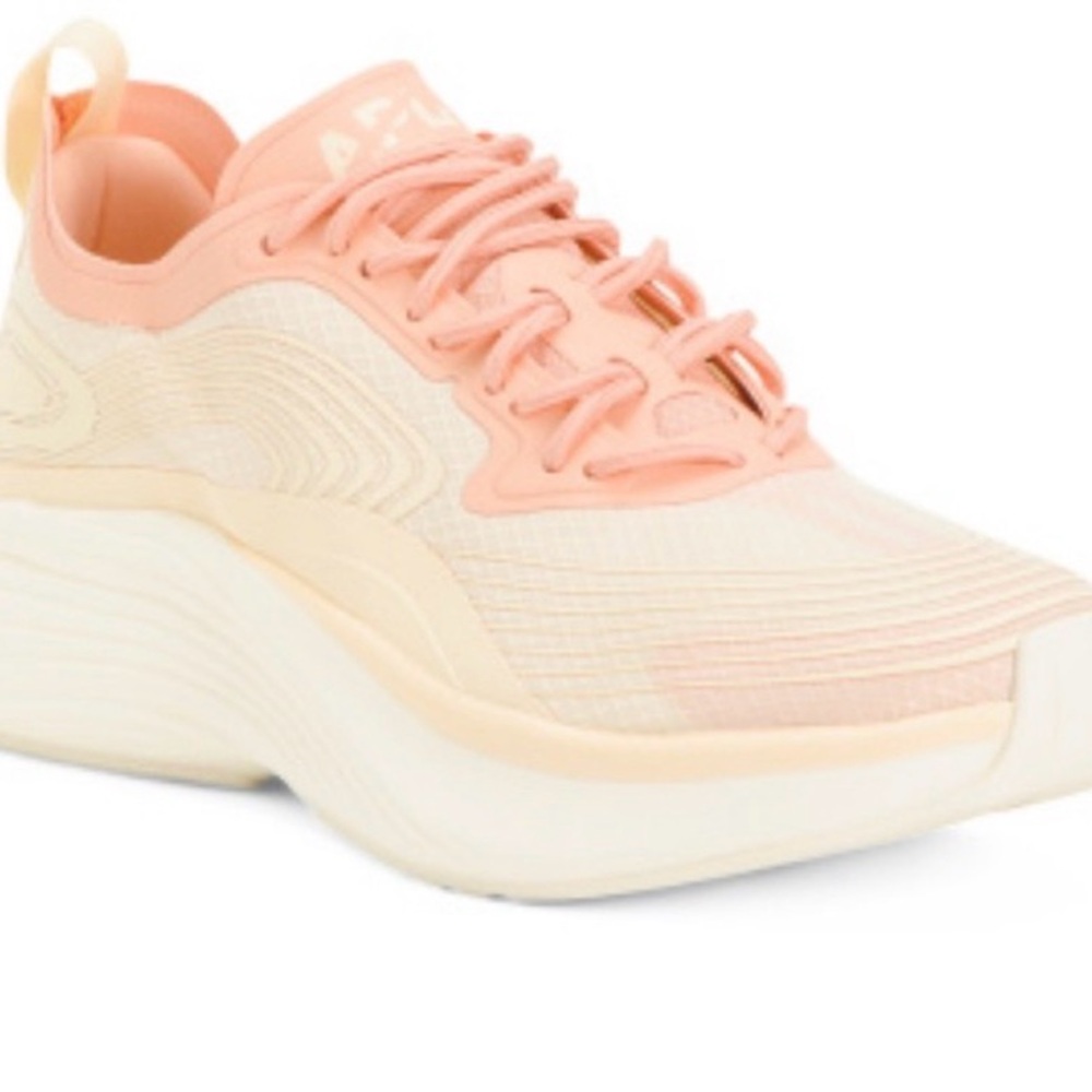 APL Women's Cream and Pink Sneakers